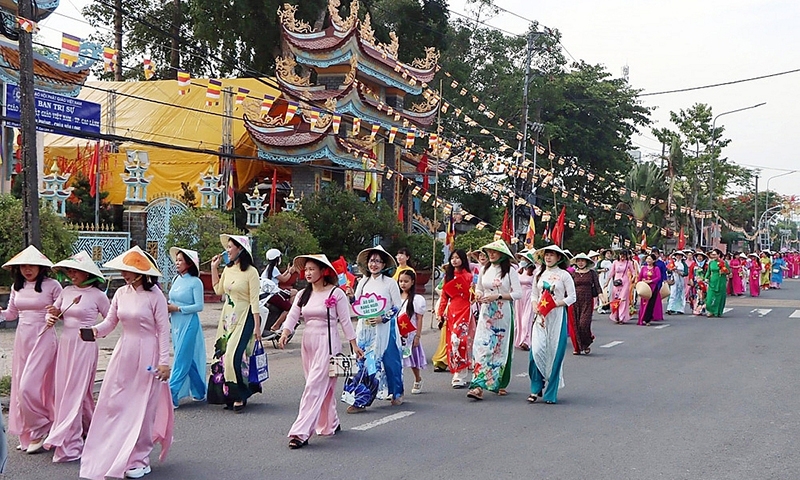 200.000 lượt người tham quan, du lịch Lễ hội Sen Đồng Tháp lần thứ II năm 2024