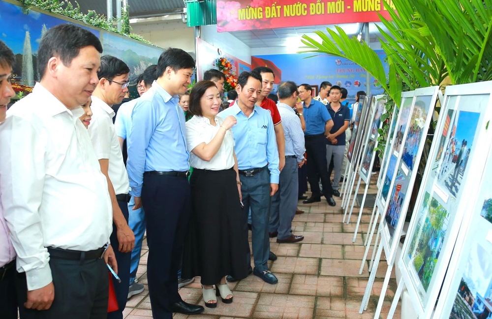 Trưng bày hơn 200 tác phẩm ảnh về chủ đề “Hải Phòng với Trường Sa – Trường Sa với Hải Phòng”