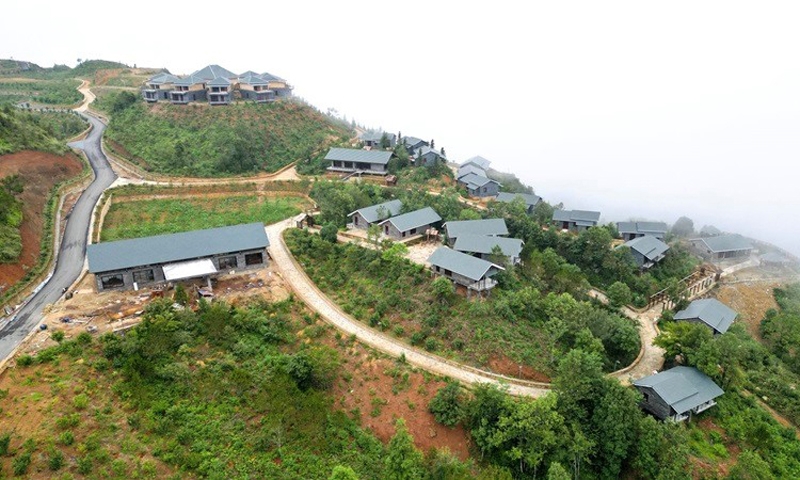 Bát Xát (Lào Cai): Công ty TNHH Vượng Đạt tự ý phá rừng, xây dựng nhiều hạng mục không đúng với quy hoạch được phê duyệt
