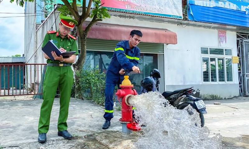Hà Nội: Cần xây dựng thêm hơn 10.000 trụ nước để phòng cháy, chữa cháy