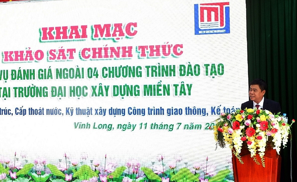 Trường Đại học Xây dựng Miền Tây: Khảo sát kiểm định chất lượng 04 chương trình đào tạo