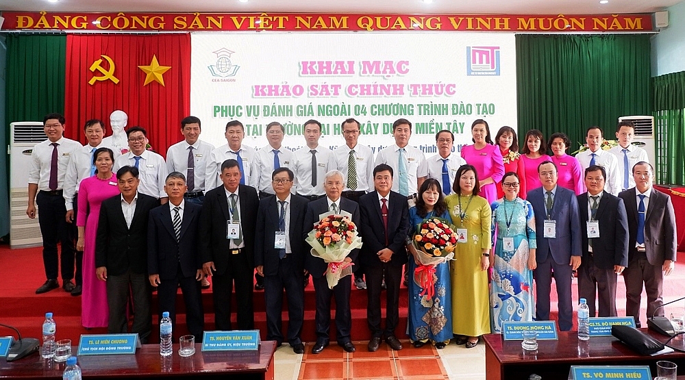 Trường Đại học Xây dựng Miền Tây: Khảo sát kiểm định chất lượng 04 chương trình đào tạo