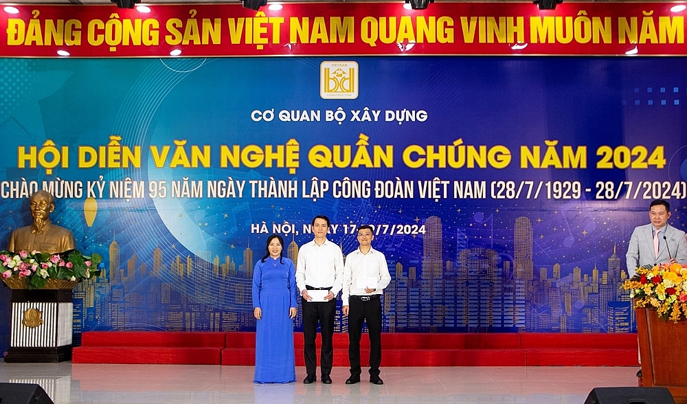 Hội diễn văn nghệ quần chúng Cơ quan Bộ Xây dựng năm 2024 thành công rực rỡ