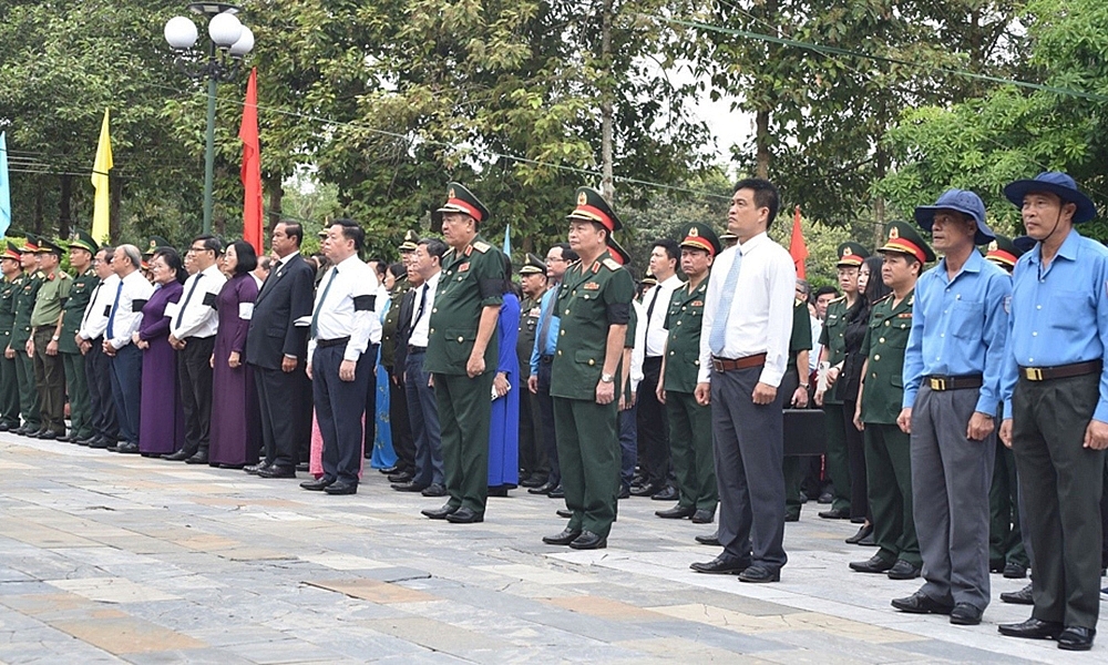 Trưởng Ban Tuyên giáo Trung ương dự Lễ truy điệu, an táng 172 hài cốt liệt sỹ hy sinh tại Campuchia