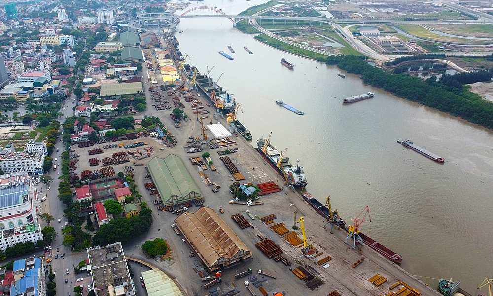 Hải Phòng yêu cầu di dời hơn 5.000m3 hàng tồn đọng để xây cầu Nguyễn Trãi