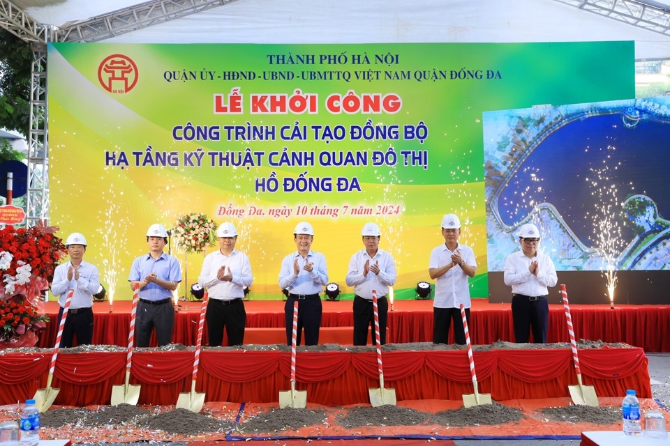 Vinaconex thi công công trình cải tạo cảnh quan đô thị hồ Đống Đa