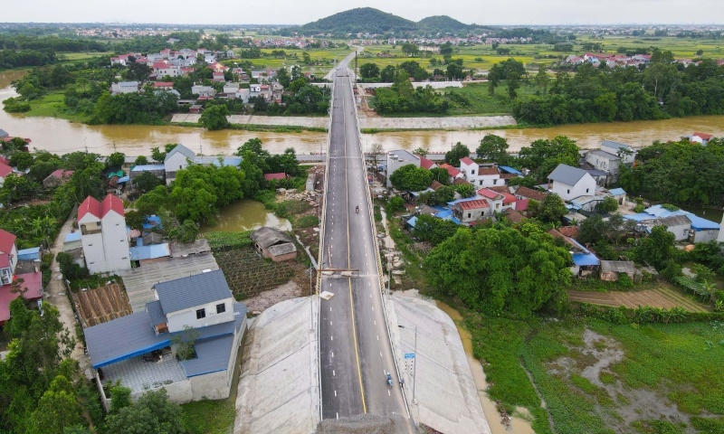 Bắc Giang: Cầu 540 tỷ chưa thể đưa vào sử dụng do thiếu đường dẫn