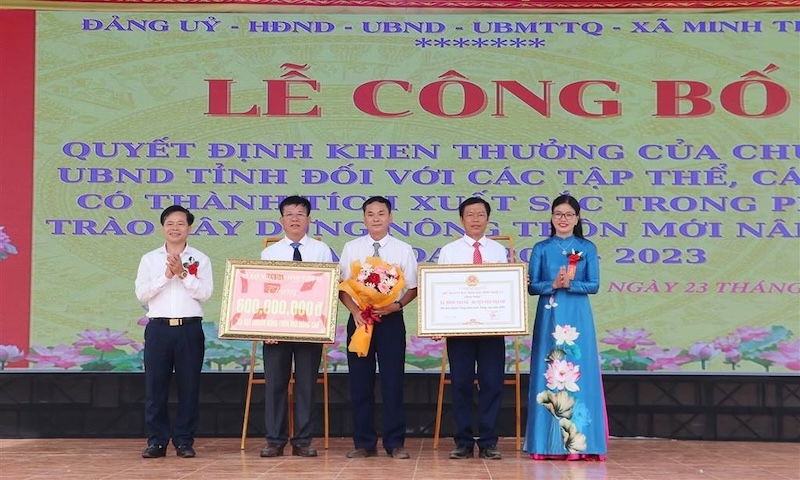 Yên Thành (Nghệ An): Xã Minh Thành đón Bằng công nhận xã đạt chuẩn nông thôn mới nâng cao