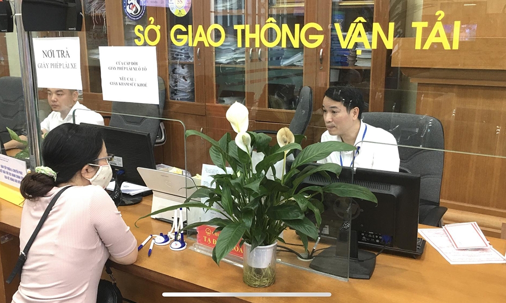 Hà Nội: Bãi bỏ quy trình nội bộ giải quyết thủ tục hành chính trong lĩnh vực đường bộ