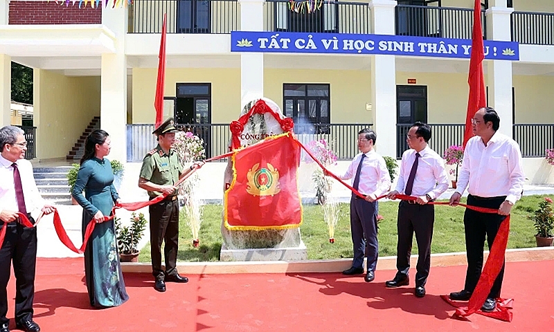 Tuyên Quang: Khánh thành trường Trung học cơ sở Minh Thanh do Bộ Công an đầu tư