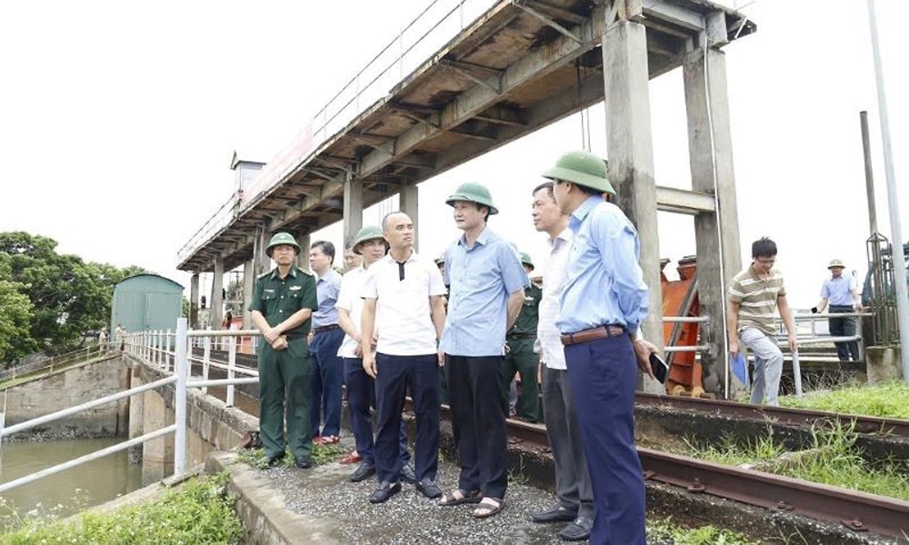 Sầm Sơn (Thanh Hóa): Triển khai nhiều phương án ứng phó bão số 3