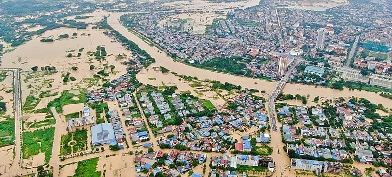 Thái Nguyên: Ngập sâu trong biển nước do ảnh hưởng của bão số 3