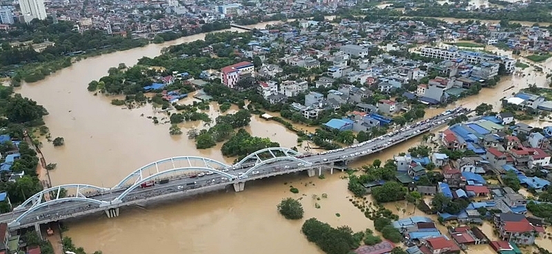 Thái Nguyên: Ngập sâu trong biển nước do ảnh hưởng của bão số 3