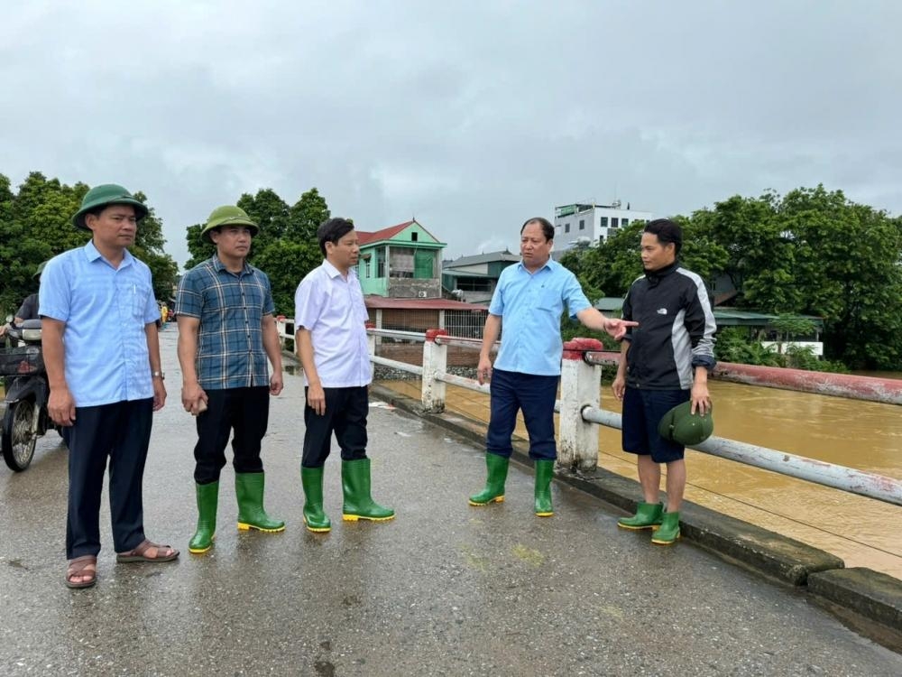 Lập Thạch (Vĩnh Phúc): Lãnh đạo huyện kiểm tra ứng phó với lũ lụt tại 10 xã, thị trấn