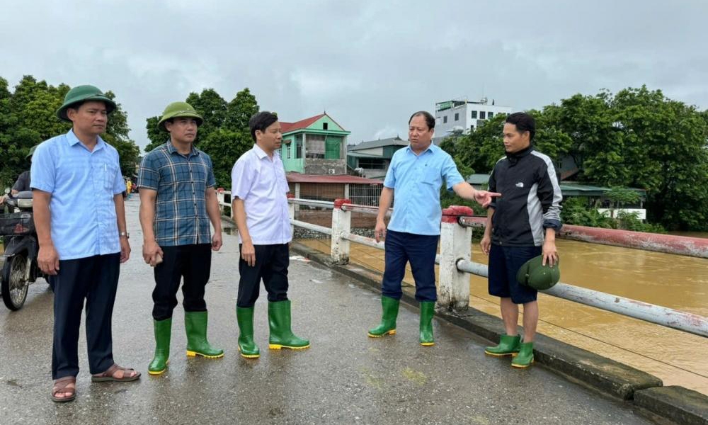 Lập Thạch (Vĩnh Phúc): Lãnh đạo huyện kiểm tra ứng phó với lũ lụt tại 10 xã, thị trấn