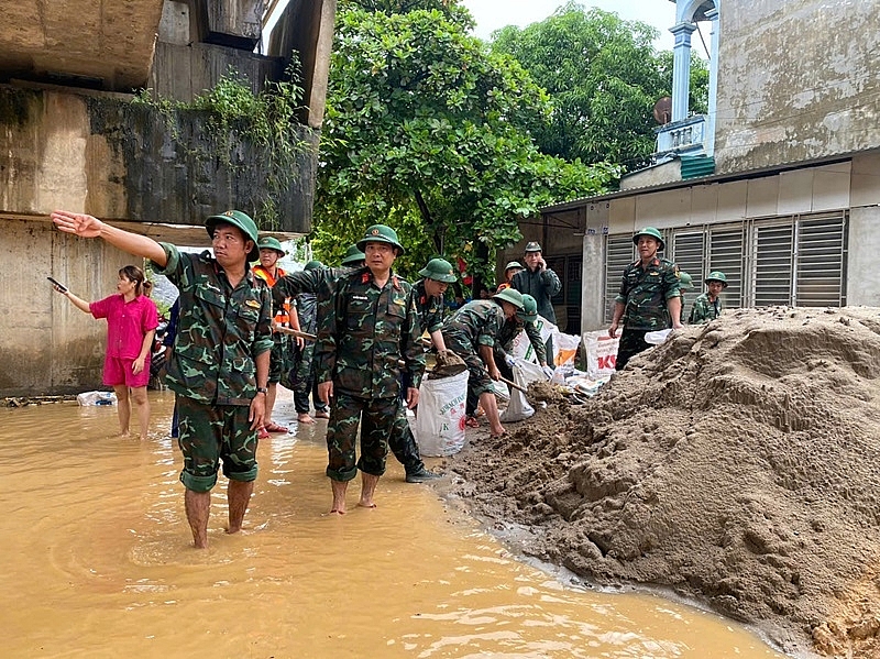 Phú Thọ: Hàng loạt địa phương trên địa bàn rơi vào cảnh cô lập vì bão lũ