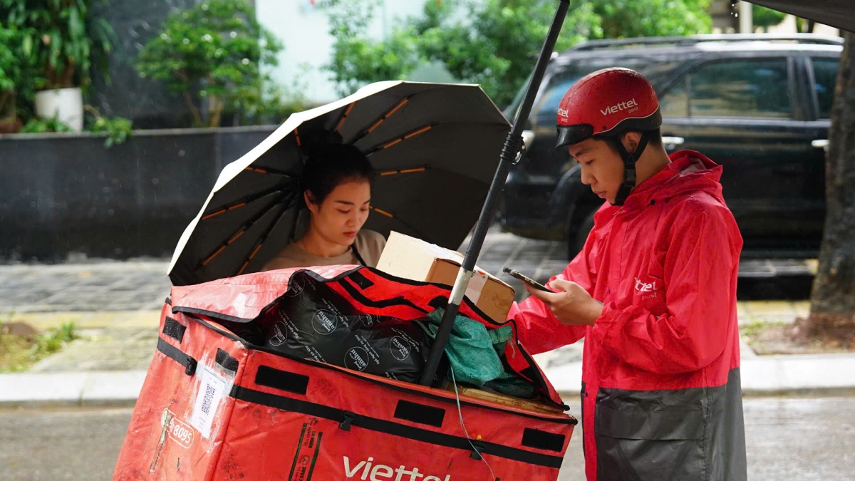 Viettel Post tích cực triển khai công tác cứu trợ vùng lũ