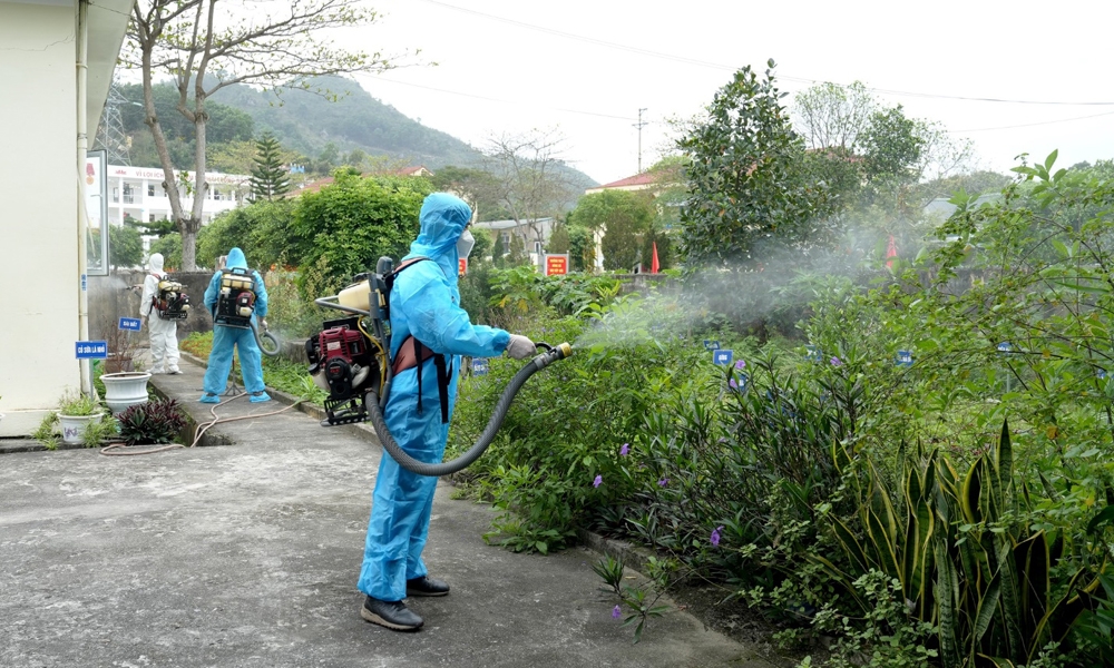 Ngành Y tế Quảng Ninh chủ động công tác phòng, chống dịch bệnh sau mưa bão