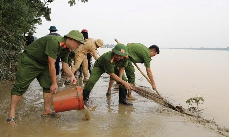 Thành phố Thanh Hóa: Người dân vùng ngập lụt trở lại cuộc sống bình thường sau mưa lũ