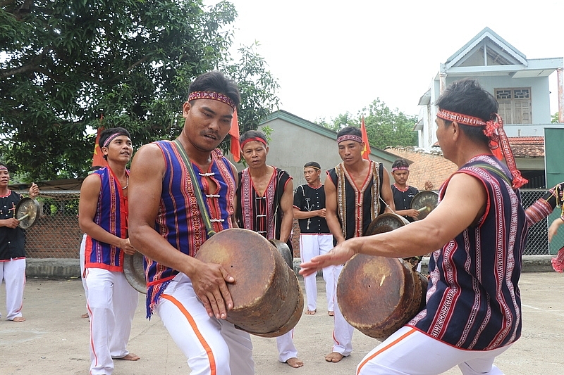 Các dân tộc tỉnh Phú Yên đoàn kết, đổi mới sáng tạo, phát huy lợi thế, tiềm năng, hội nhập và phát triển bền vững