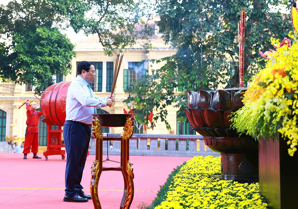 Thủ tướng Phạm Minh Chính dự khai mạc “Ngày hội Văn hóa vì hòa bình”