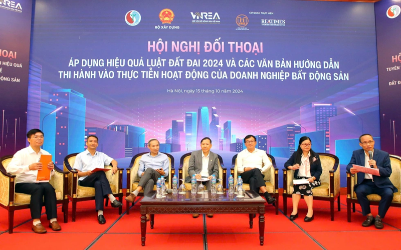 Hội nghị Đối thoại “Tuyên truyền, phổ biến, thực thi hiệu quả chính sách, pháp luật về đất đai, nhà ở, kinh doanh bất động sản”