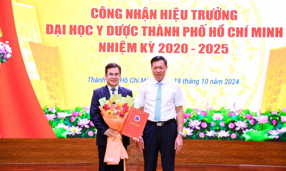 Công bố quyết định công nhận Hiệu trưởng trường Đại học Y dược Thành phố Hồ Chí Minh