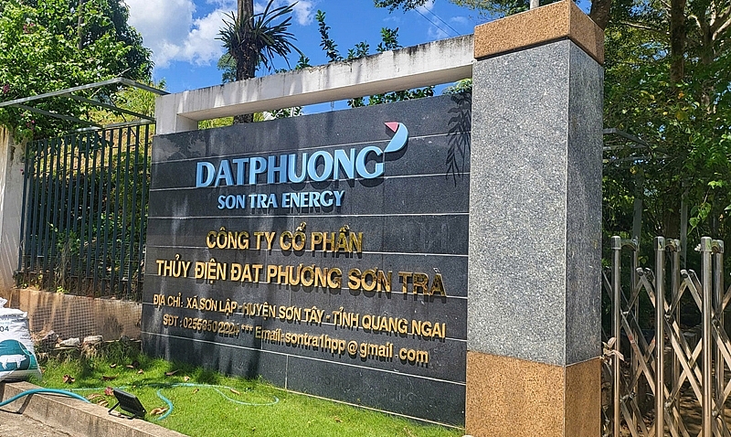 Quảng Ngãi: Loạt trụ điện trái phép của thủy điện Đạt Phương Sơn Trà không có trong chủ trương đầu tư