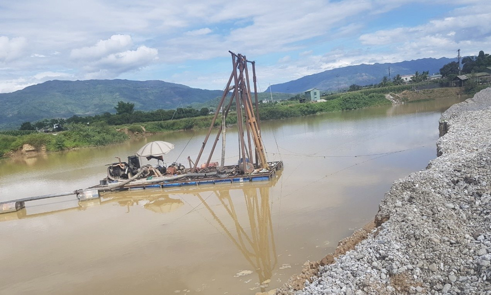 Điện Biên: Tăng cường quản lý khai thác kinh doanh cát làm vật liệu xây dựng