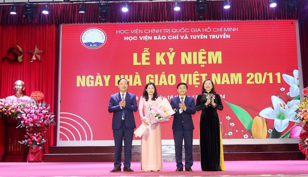 Học viện Báo chí và Tuyên truyền: Tri ân các thế hệ nhà giáo, khẳng định vị thế trung tâm đào tạo báo chí hàng đầu