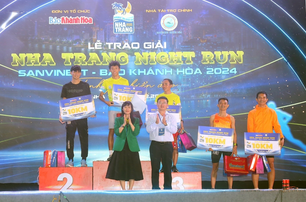 Hơn 3.100 vận động viên tranh tài tại giải Night Run Sanvinest - Báo Khánh Hòa 2024