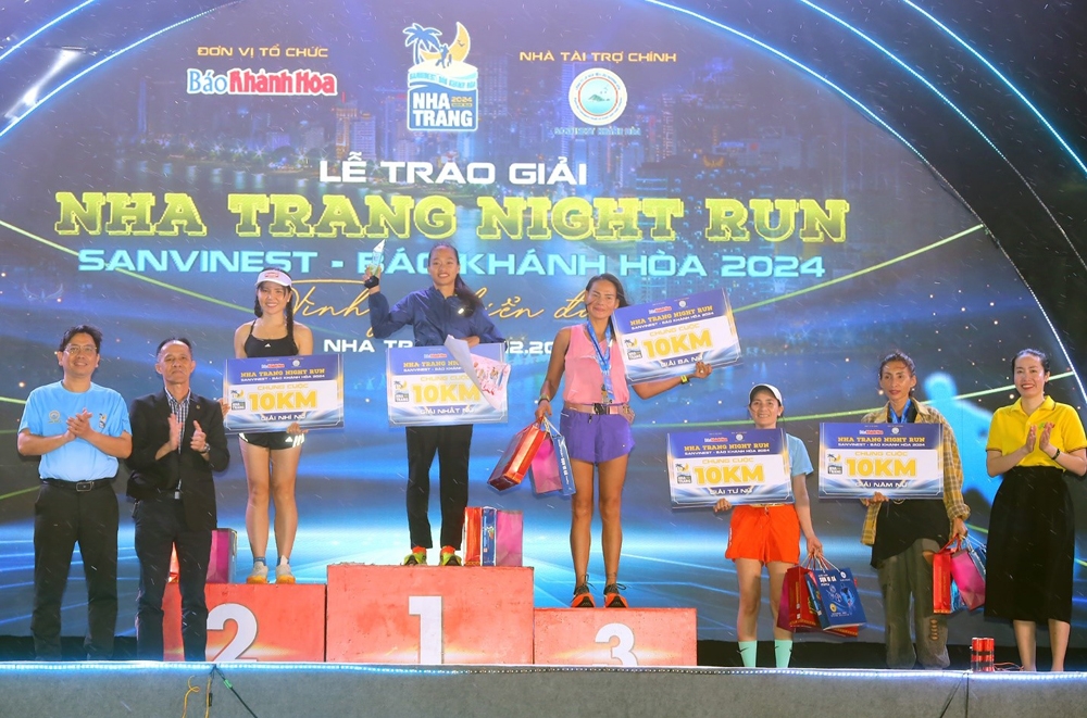 Hơn 3.100 vận động viên tranh tài tại giải Night Run Sanvinest - Báo Khánh Hòa 2024