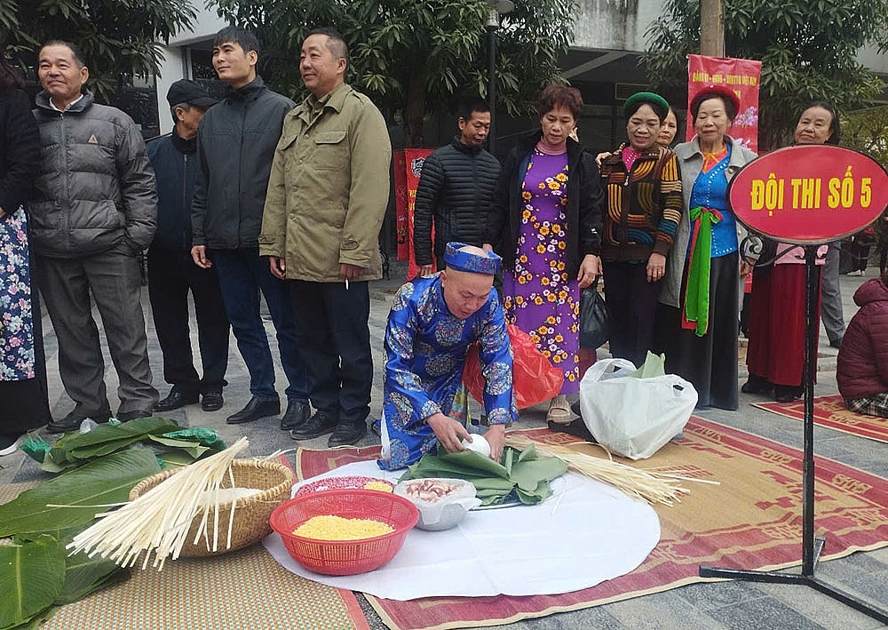 Hà Nội: Phường Hạ Đình tổ chức chương trình Tết nhân ái, ấm tình quân dân