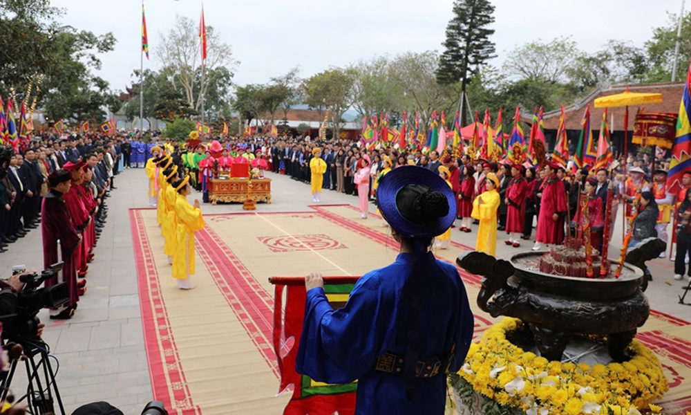 Phú Thọ: Lễ dâng hương tri ân công đức Tổ Mẫu Âu Cơ năm Ất Tỵ