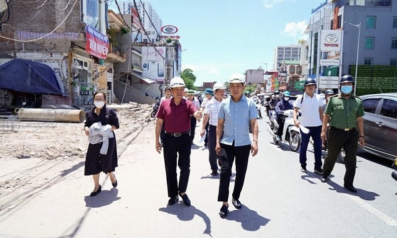 Ngô Quyền (Hải Phòng): Quyết tâm hoàn thành giải phóng mặt bằng phục vụ chỉnh trang, mở rộng vỉa hè đường Lạch Tray