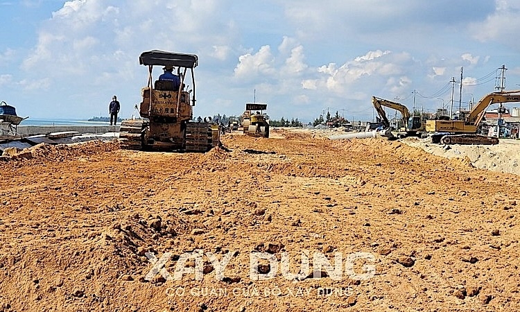 Quảng Ngãi sẽ thu hồi Giấy phép khai thác đối với các mỏ đất không kê khai giá