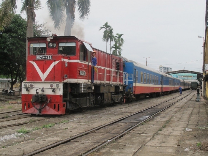 pho thu tuong truong hoa binh yeu cau tai co cau duong sat thu gon dau moi