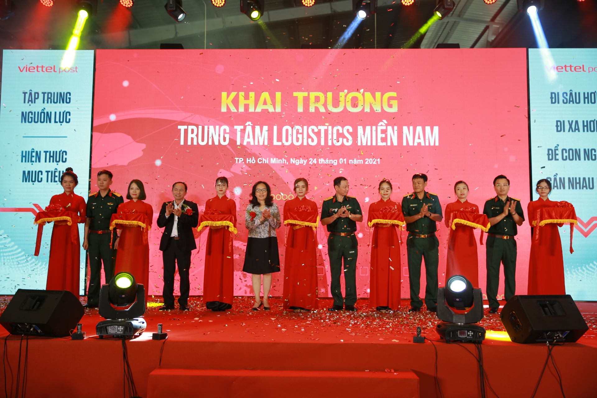 viettel post khai truong trung tam logistics tu dong hien dai bac nhat viet nam