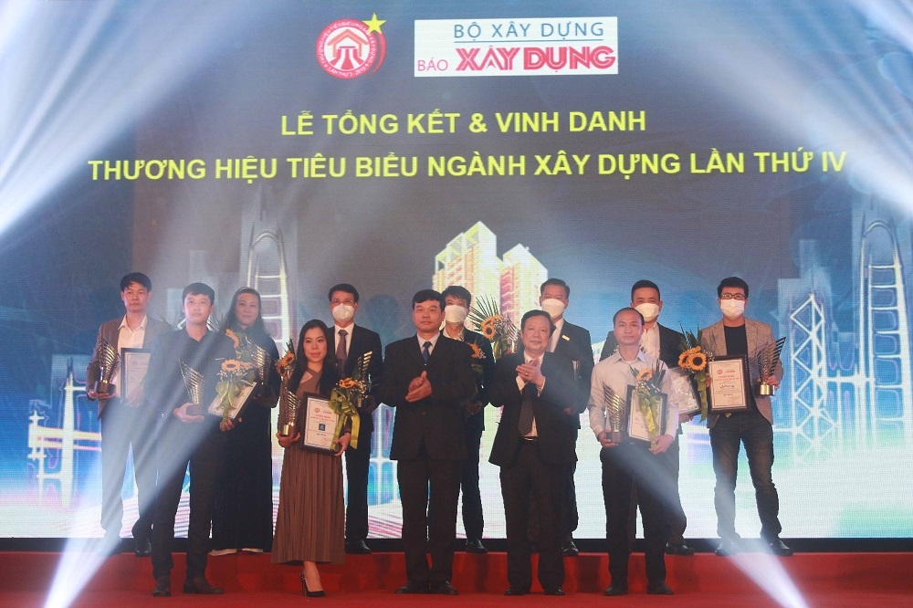 vinh danh thuong hieu tieu bieu nganh xay dung lan thu iv nam 2021