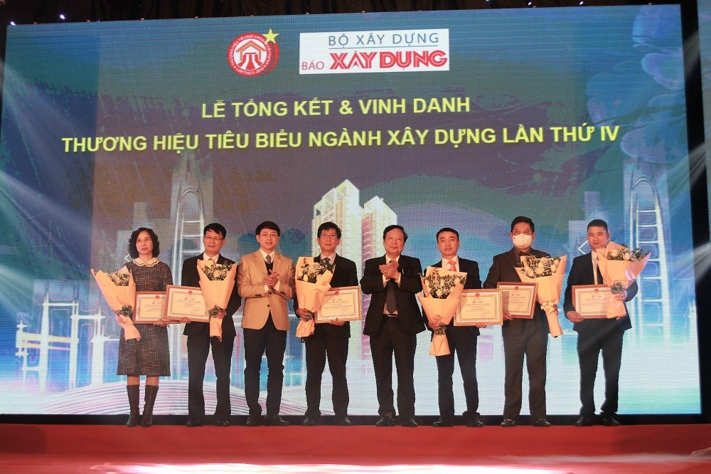 vinh danh thuong hieu tieu bieu nganh xay dung lan thu iv nam 2021