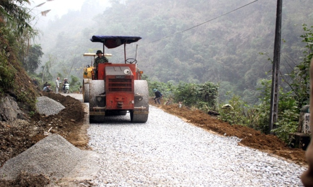 bac kan cong nghiep xay dung tang truong kha nhung chua on dinh