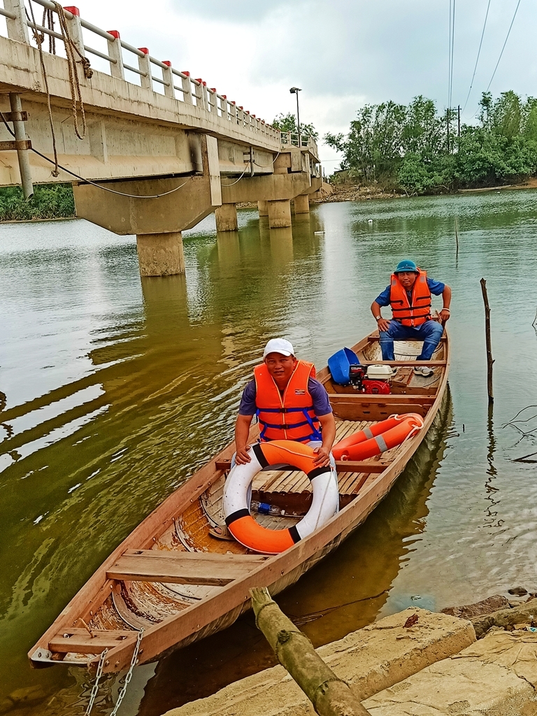 quang tri thanh lap to day duoi cat tac bao ve dong song que huong