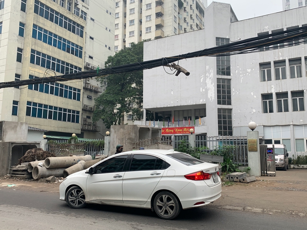 ha noi nhung chiec bay tren duong vu trong phung