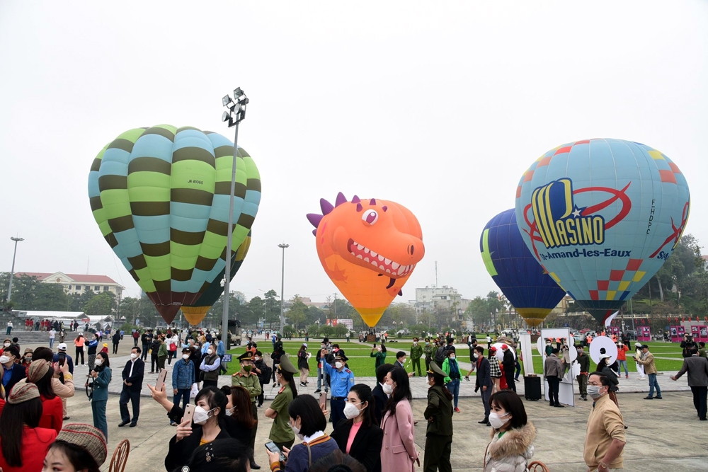 tuyen quang khai mac le hoi khinh cau quoc te lan thu i