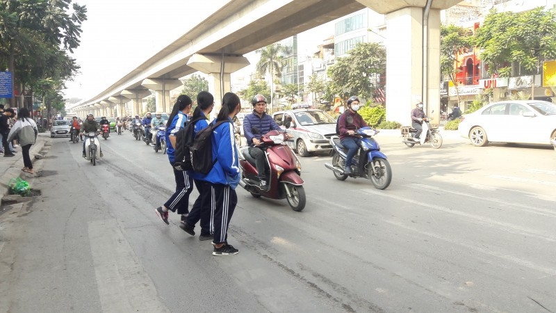 ha noi ham di bo duoc dau tu hang tram ty nhung van e khach