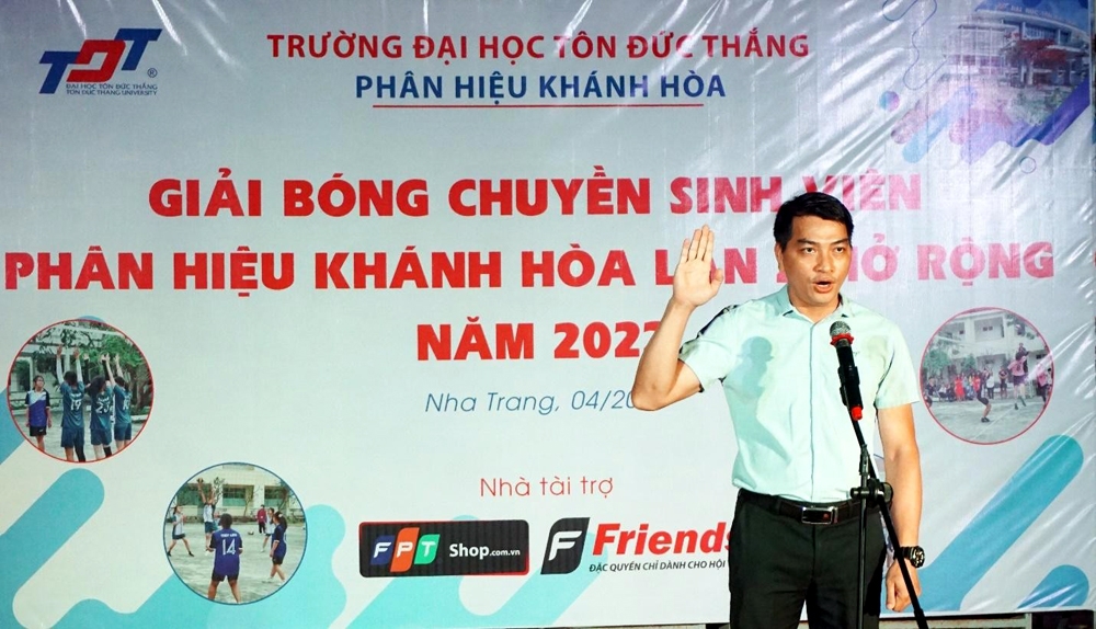 khai mac giai bong chuyen truong dai hoc ton duc thang phan hieu khanh hoa