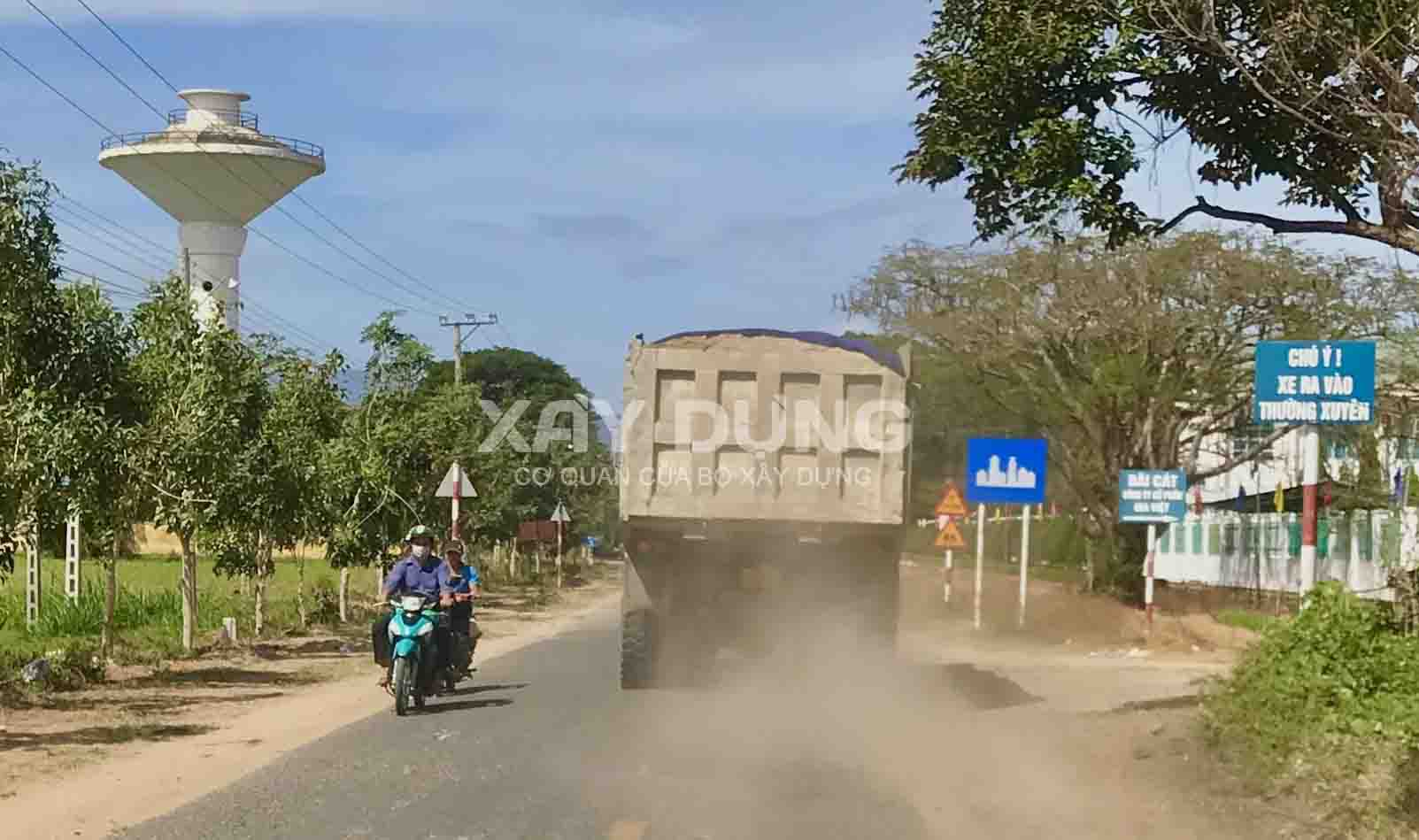 ninh thuan lam sao giai quyet dut diem tinh trang xe bon xe cho vat lieu xay dung dang tung hoanh