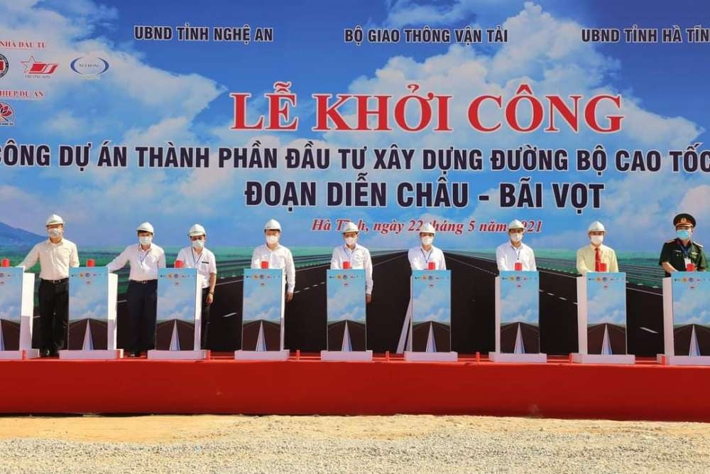 Khởi công dự án cao tốc đoạn Diễn Châu - Bãi Vọt