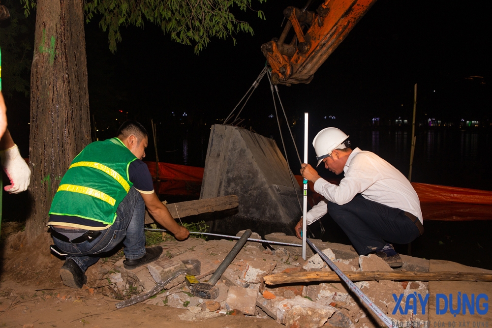 ha noi trang dem ke ho hoan kiem chao mung dai le