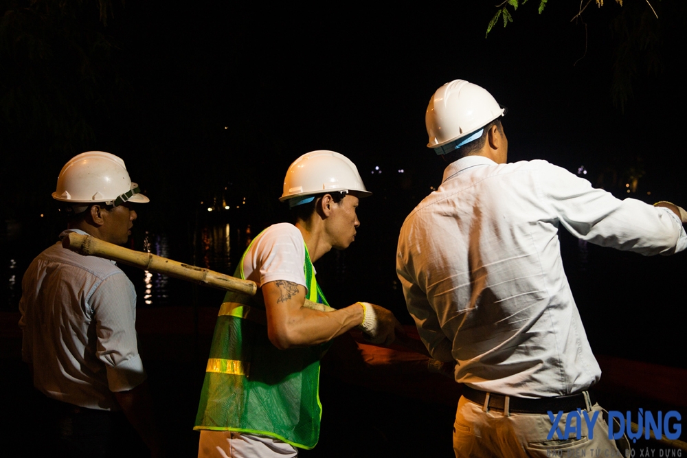 ha noi trang dem ke ho hoan kiem chao mung dai le